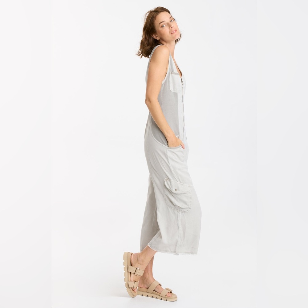 XCVI Tavin Crop Jumpsuit, Mist Gray - Picture 3 of 4